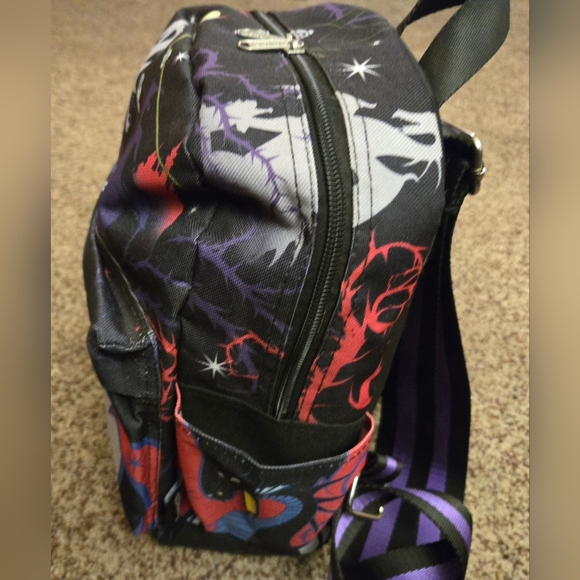 KBNL Maleficent 12inch Deluxe Oversize Print Daypack A21311 Medium - Picture 6 of 9